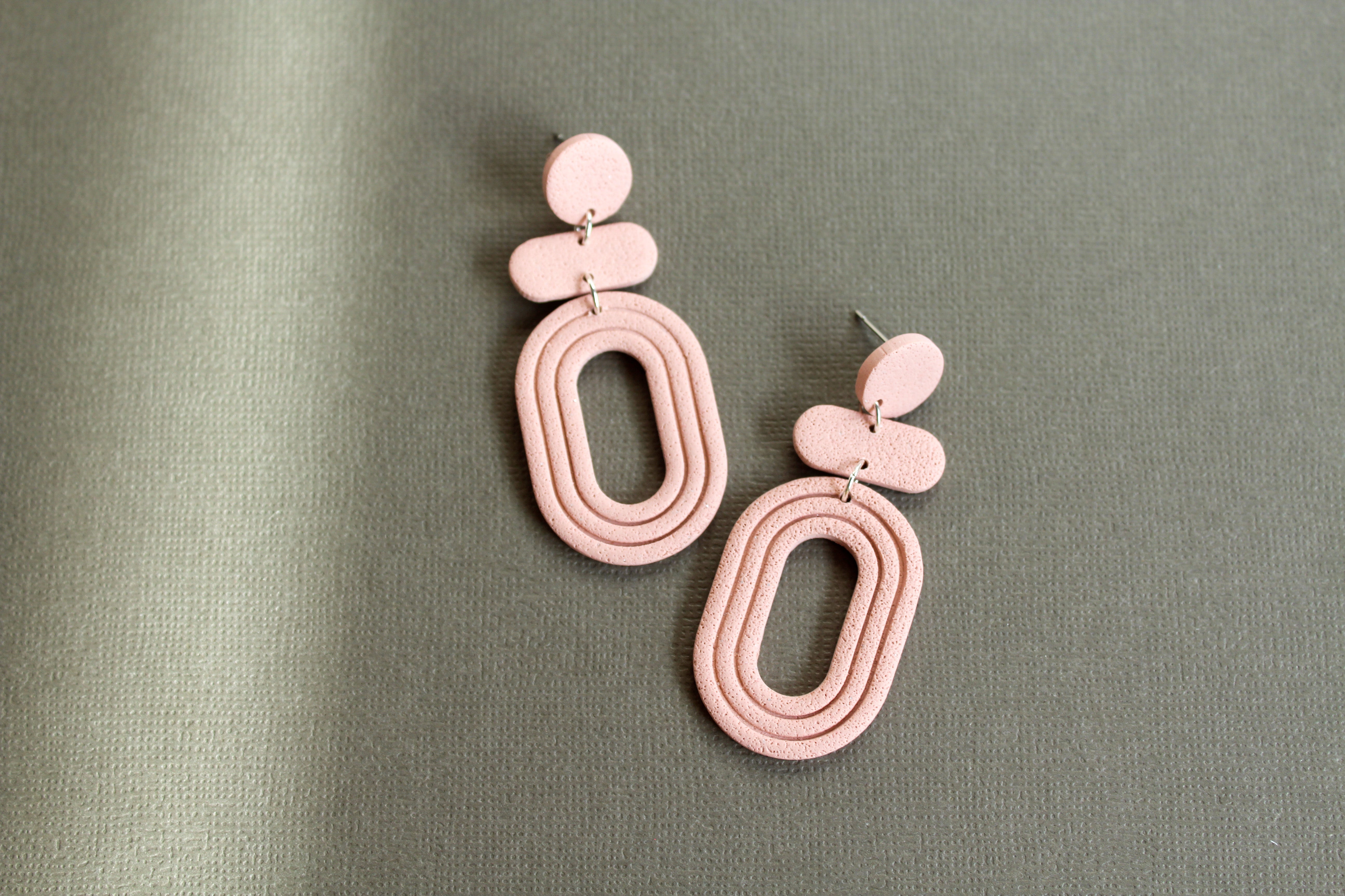 Pink Everyday 3-Stack Oval Dangles